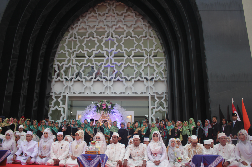 4.000 Pengunjung Jadi Saksi Nikah Unik Ramadhan Berkah