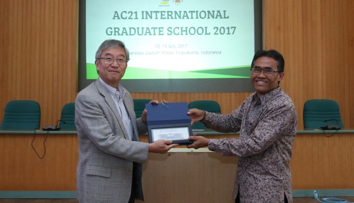 UGM Tuan Rumah AC21 International Graduate School 2017