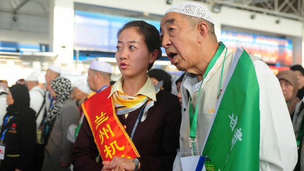 Cina Tahan Ratusan Muslim Uighur Sepulang Ziarah Dari Luar Negeri