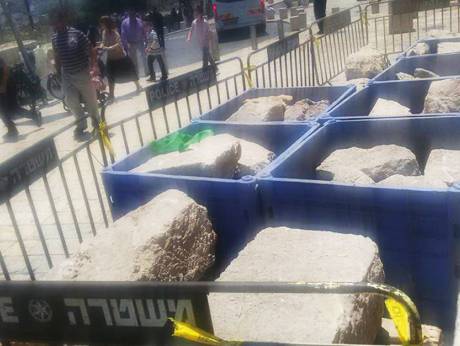 Israel Mencuri Batu dari Lorong Bawah Tanah Al-Aqsha