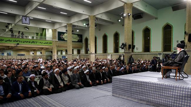 Ayatollah Khamenei Minta Jamaah Haji Bersatu untuk Al-Aqsha