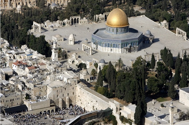Mulai Ahad Masjid Al-Aqsa Kembali Dibuka untuk Ibadah