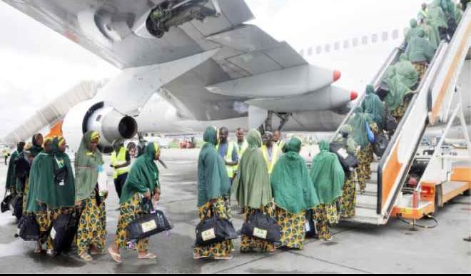 Kloter Pertama 460 Calhaj Lagos Berangkat