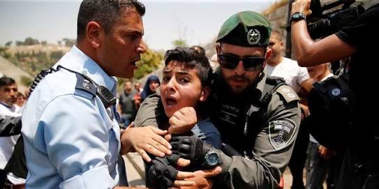 Selama 50 Tahun Israel Melarang Warga Palestina Demonstrasi