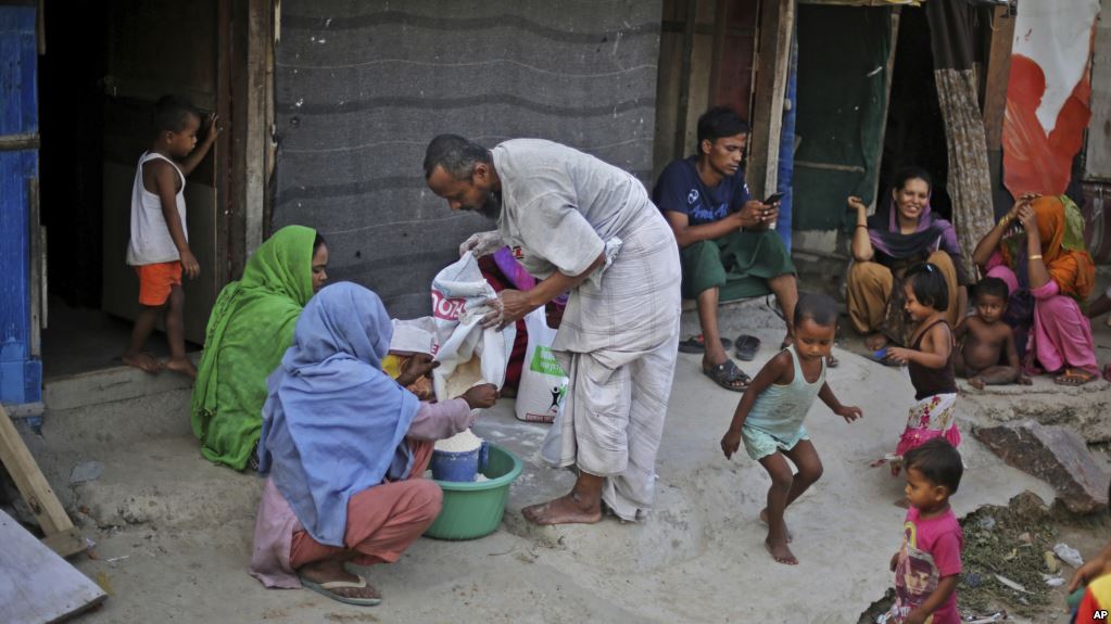 Petisi Baru Tuntut Pengungsi Rohingya Dideportasi dalam Setahun