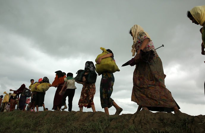 Masuknya Rohingya Buat Ekonomi Bangladesh Buruk