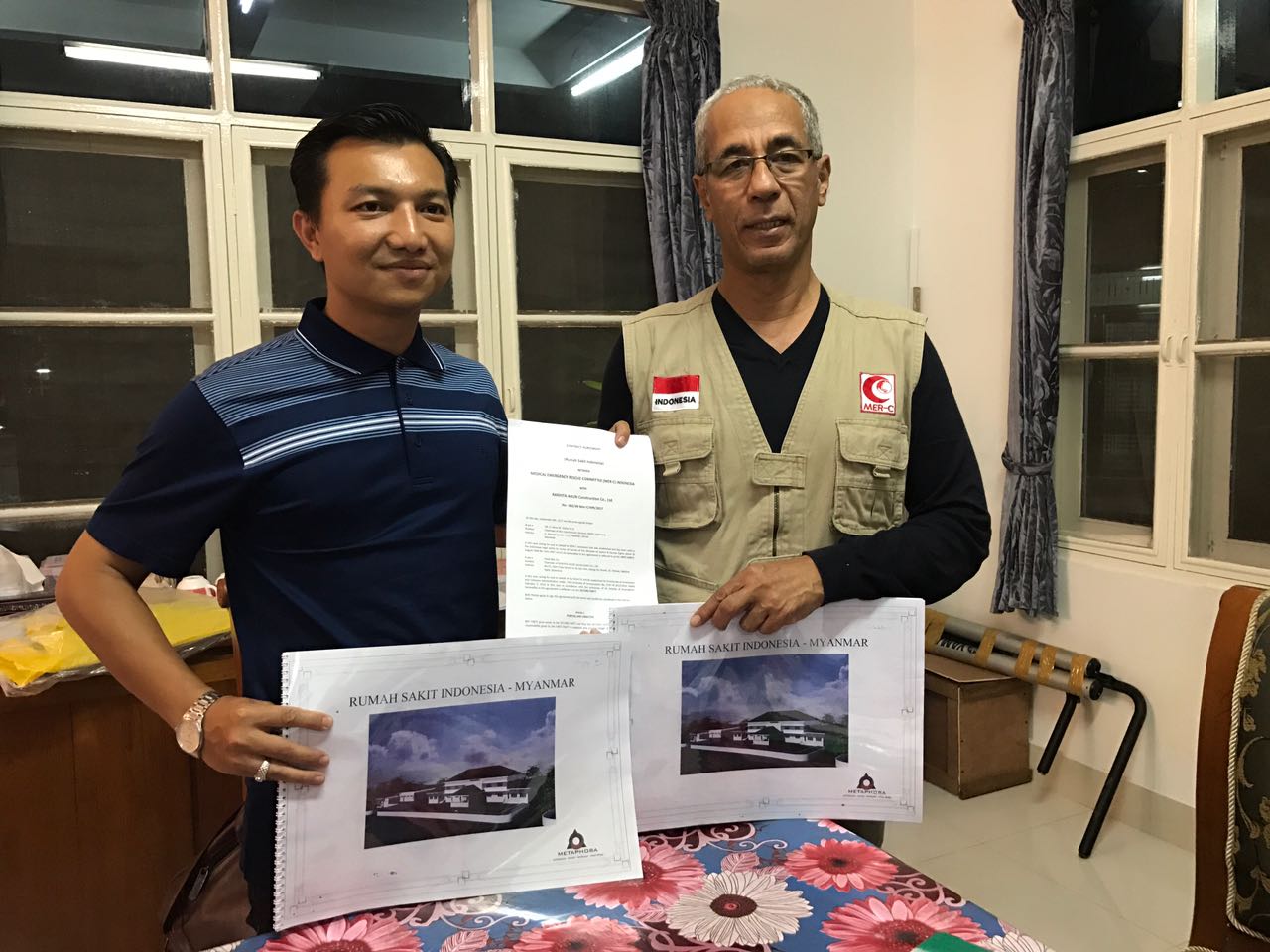 MER-C Tandatangani Kontrak Pembangunan RSI Myanmar dengan Kontraktor