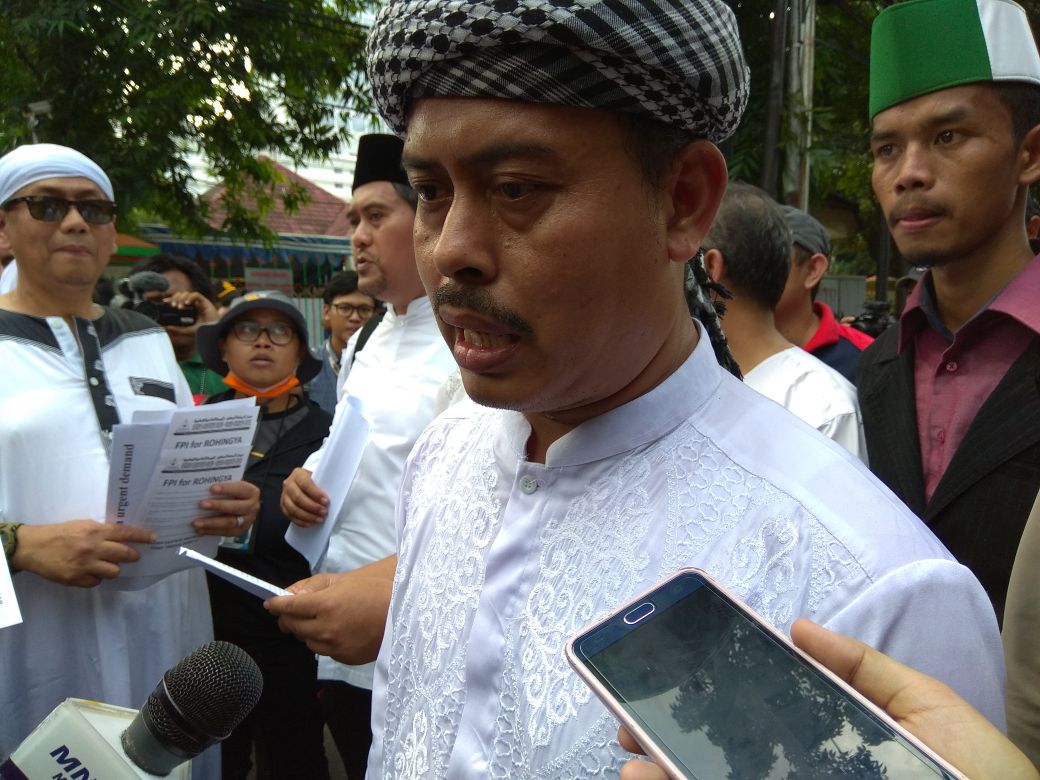 FPI : Tidak Akan Ada Perusakan, Candi Borobudur itu Aset Negara