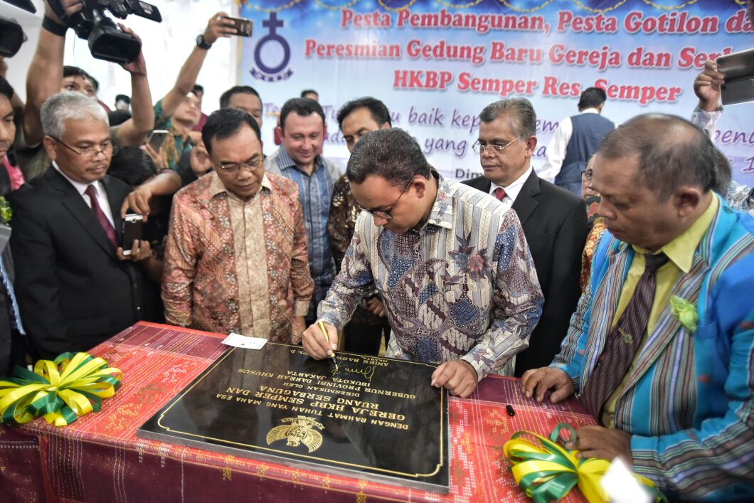 Gubernur DKI Jakarta Anies Baswedan Resmikan Gereja HKBP Semper Barat