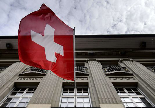 Swiss Tetap Bekukan Aset Keuangan Sepupu Bashar al-Assad