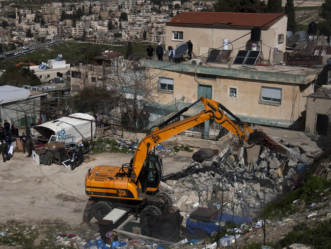 Pasukan Israel Hancurkan Bangunan Rumah di Hebron