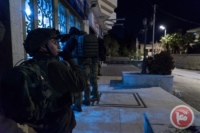 Pasukan Israel Tahan 26 Warga Palestina dalam Serangan Semalam