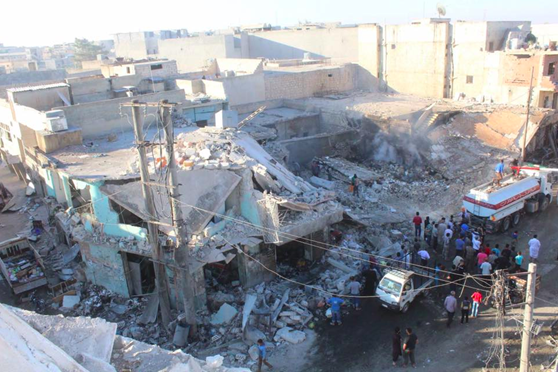 Serangan Udara di Pasar Utara Suriah, Bunuh 53 Warga