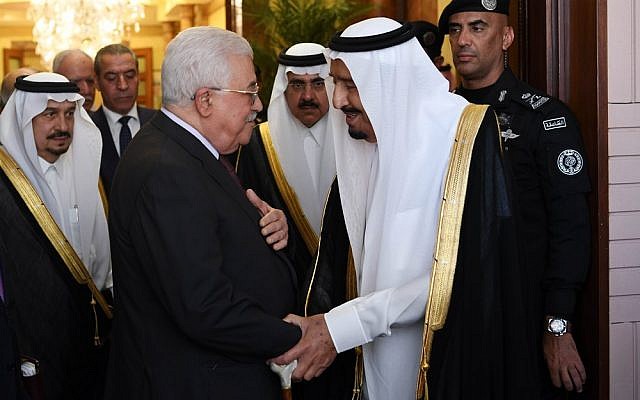 Raja Salman Desak Abbas Terima Rencana Perdamaian AS