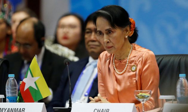 Gelar Kehormatan Pemimpin Myanmar Suu Kyi Dicabut