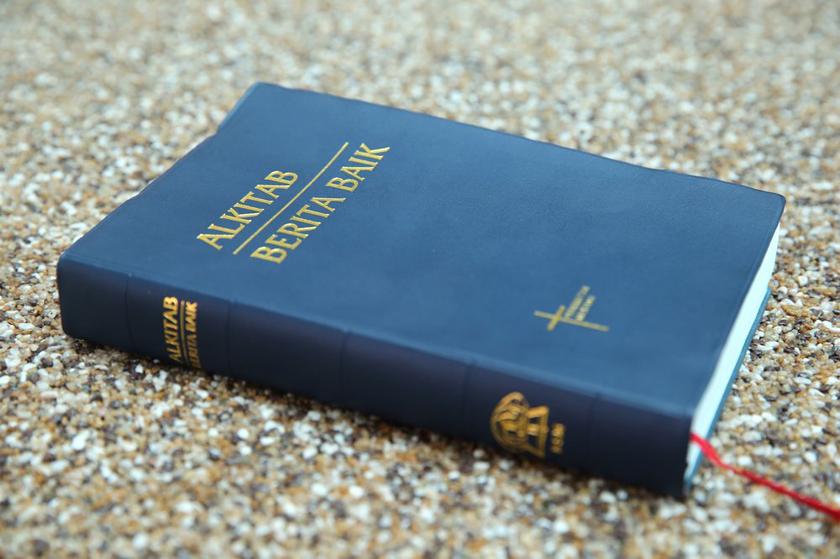 Federasi Kristen Malaysia Protes Usulan Terjemahan Alkitab oleh DBP