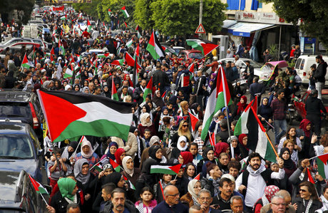 Ribuan Orang Lebanon dan Palestina Protes Trump di Beirut