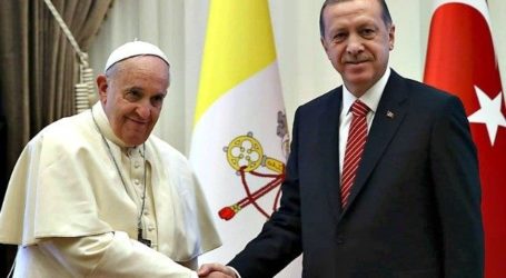 Erdogan Telepon Paus Fransiskus Bicarakan Yerusalem