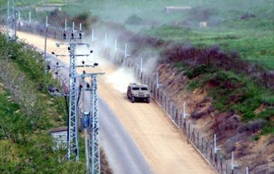 Tentara Lebanon dan Israel Saling Tembak Gas Air Mata dan Bom Asap