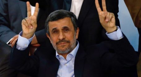Mahmoud Ahmadinejad Ditahan