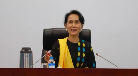 Kantor Kepresidenan Bantah Suu Kyi Alami Kelumpuhan