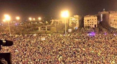 Ribuan Warga Libya Peringati Tujuh Tahun Penggulingan Gaddafi