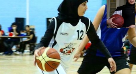 Pemain Basket SMA Philadhelpia Dilarang Bermain Karena Jilbab