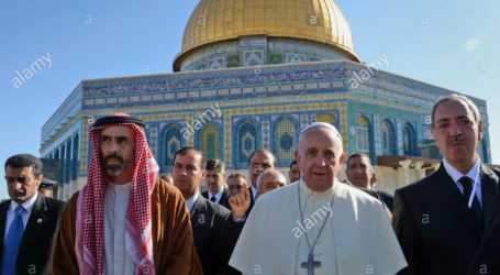 Paus Fransiskus Serukan Perdamaian di Palestina dan Suriah