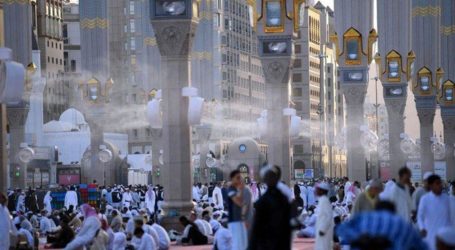 300 Liter Pengharum Digunakan untuk Masjid Nabawi Selama Bulan Ramadhan