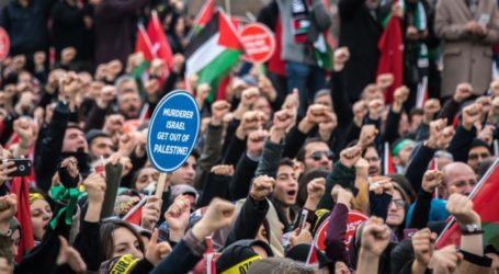 Ribuan Warga Turki Unjuk Rasa Dukung Rakyat Palestina