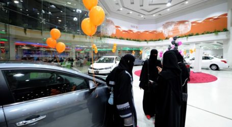 Perusahaan Mobil dan Kursus Mengemudi di Saudi, Targetkan Pasar Wanita