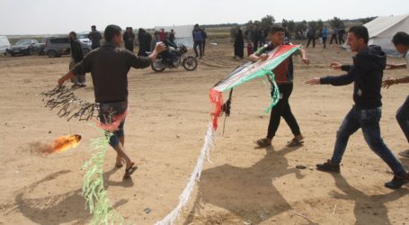 Pesawat Israel Lepas “Tembakan Peringatan” Bagi Pembuat Balon Pembakar di Gaza