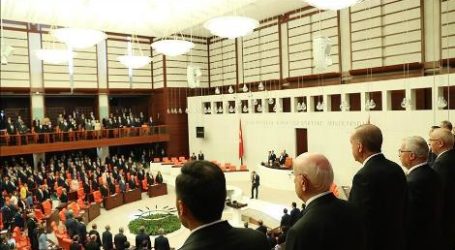 Anggota Parlemen Turki Mulai Diambil Sumpah