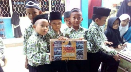 Al-Fatah Cileungsi Gelar Bazar Amal untuk Lombok
