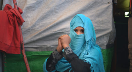 Derita Terpendam Wanita Yaman di Pengungsian