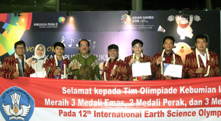 Siswa Indonesia Raih Tiga Emas pada Olimpiade Internasional di Thailand