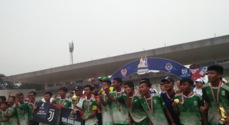 Jatim Juara Pertama Sepak Bola Gala Siswa Indonesia