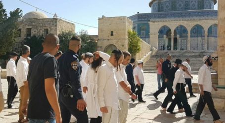 Puluhan Pemukim Yahudi Masuki Masjid Al-Aqsha