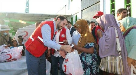 Menteri Keuangan Turki Pejabat Tinggi Asing Pertama Kunjungi Korban Bencana Sulteng