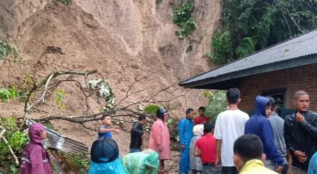 Banjir Landa Sumatera, Dua Orang Meninggal Dunia