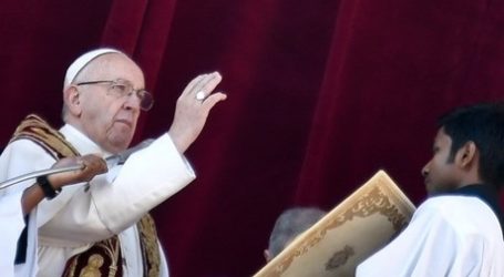 Paus Doakan Perdamaian di Yaman, Suriah dan Palestina