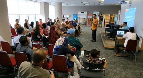 Indonesan Islamic Travel Communication Forum Adakan Talk Show