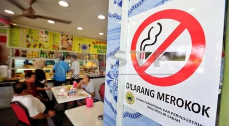 Malaysia Larang Merokok di Tempat Makan Dimulai 2019