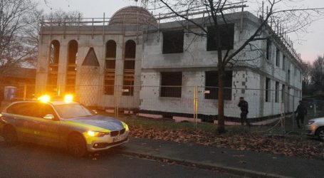 Polisi Jerman Tangkap 11 Pelaku Pengerusakan Masjid