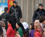 Muslim China Hadapi Larangan Puasa, Pemantauan dan Penangkapan