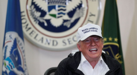 Trump Beri Sinyal Darurat Nasional untuk Membangun Dinding Perbatasan