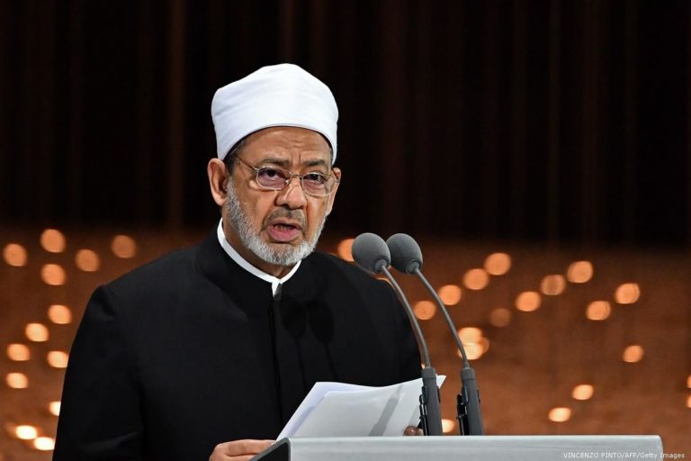 Imam Besar Al Azhar akan Tuntut Penghina Nabi Muhammad ke ...