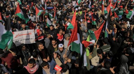Pesan Rakyat Gaza ke KTT Arab-Eropa: Abbas Tidak Sah Lagi Wakili Palestina