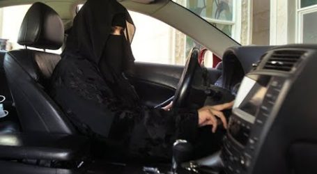 70.000 Wanita Saudi Memperoleh SIM