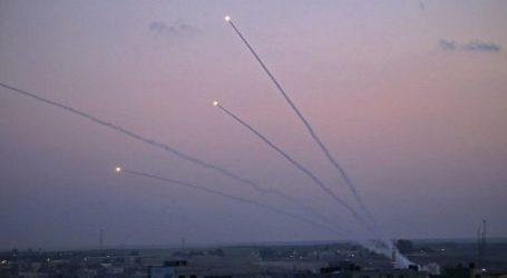 Puluhan Roket dari Gaza Hujani Israel